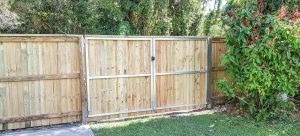 Double Leaf Gate with 50mm x 50mm Aluminium Frame and Deluxe Latch